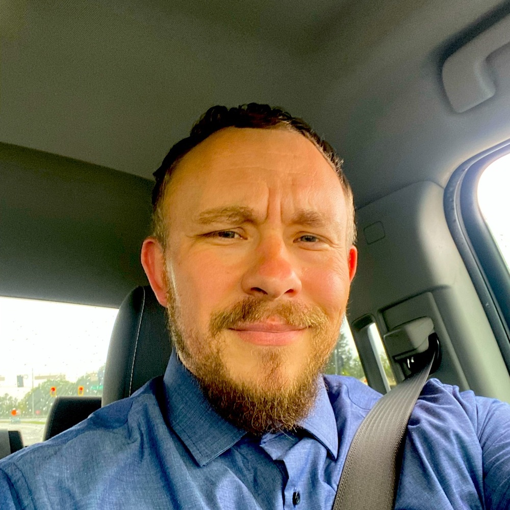 Meet your Posher, Justin